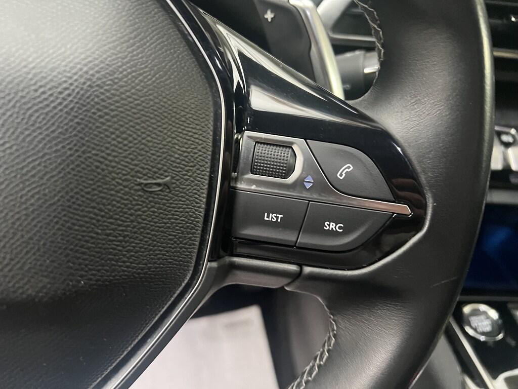Peugeot 3008 1.6 HYbrid4 Allure Pack 4x4 e-EAT8