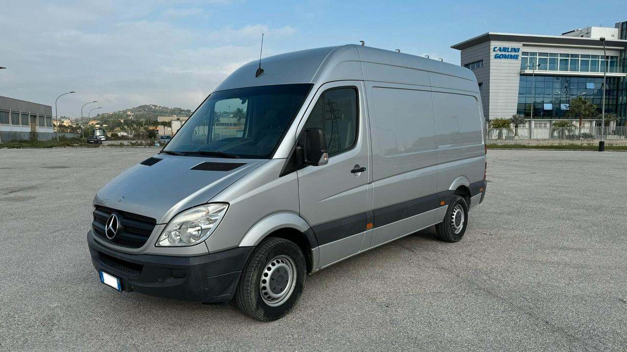 Mercedes Sprinter 318d