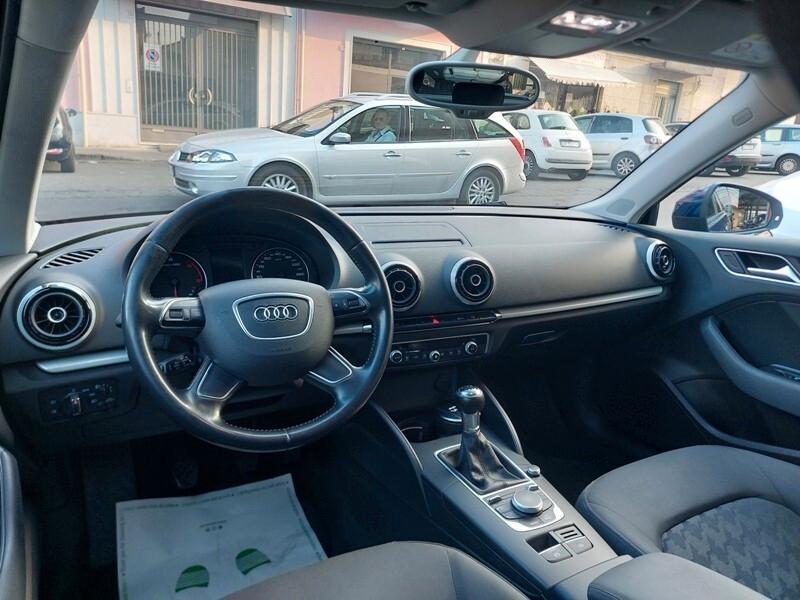 Audi A3 SPB 1.6 TDI clean diesel Attraction