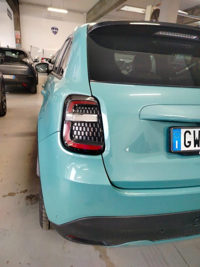 FIAT 600 Hybrid 100 CV DCT MHEV La Prima