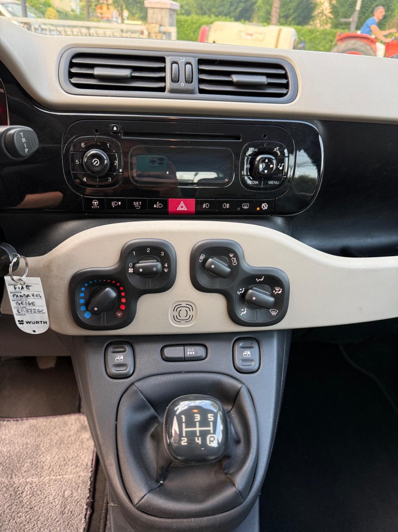 Fiat Panda 1.3 MJT S&S 4x4 GANCIO TRAINO