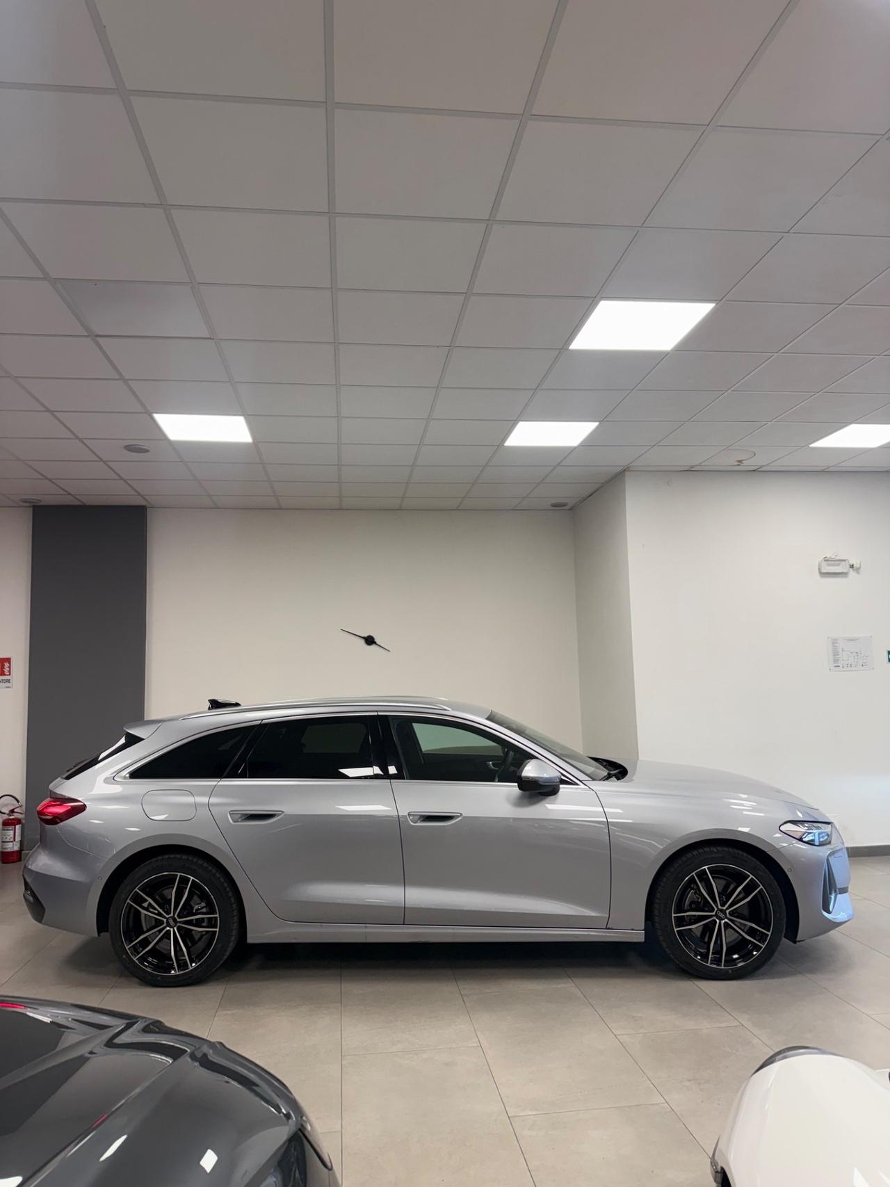 Audi A5 Avant TDI 150 kW mHEV+ S tronic Line edition