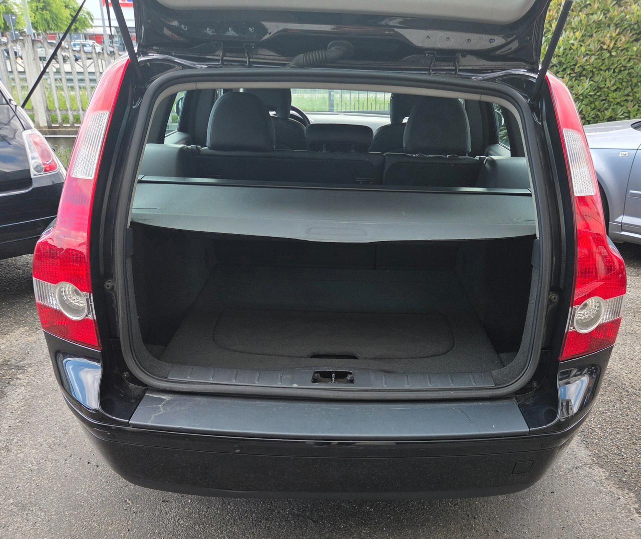 Volvo V50 1.6 16V cat Summum