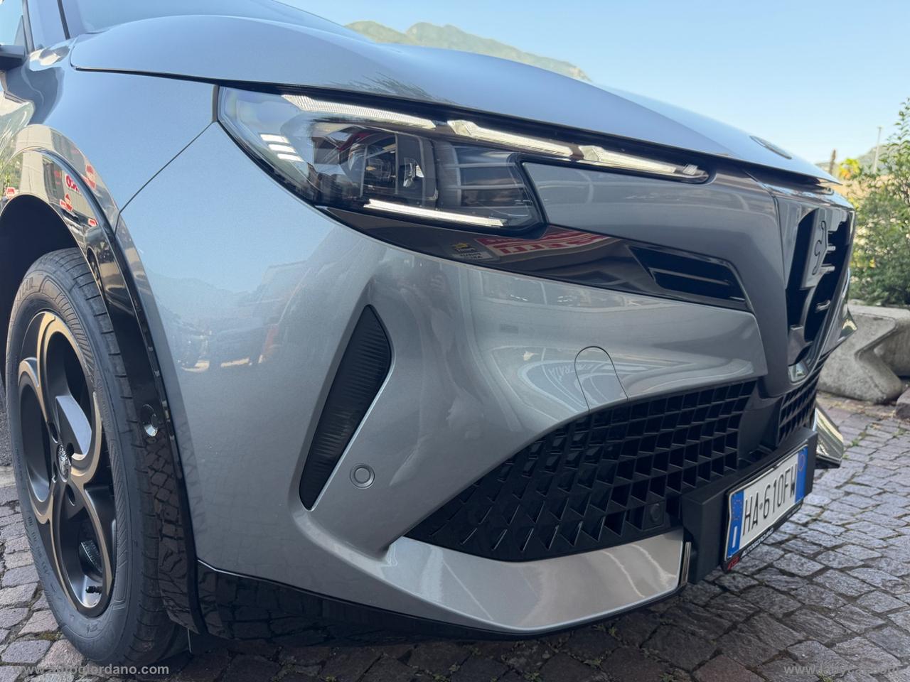 ALFA ROMEO Junior 1.2 145CV Hybrid eDCT6 Q4 Intensa