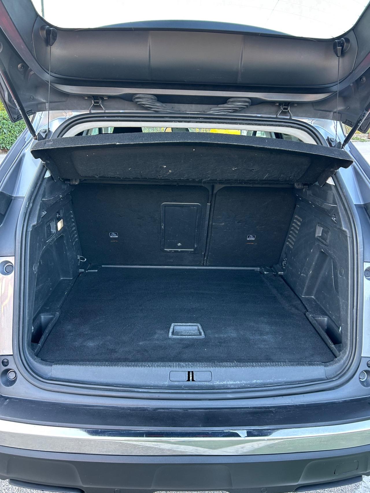 Peugeot 3008 1.6 BlueHDi 120cv Allure