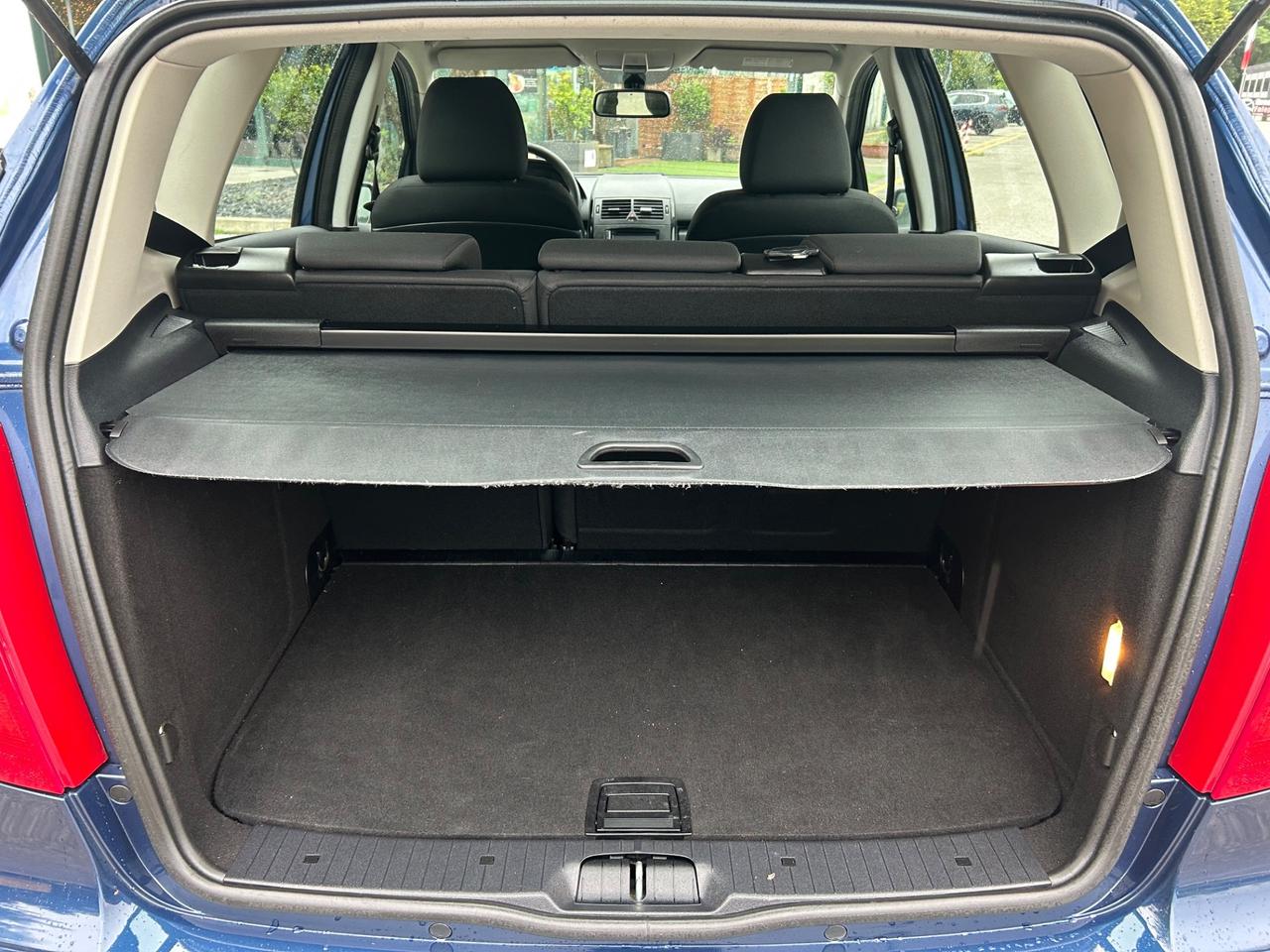 Mercedes-benz A 160 BlueEFFICIENCY* Neo patentati *