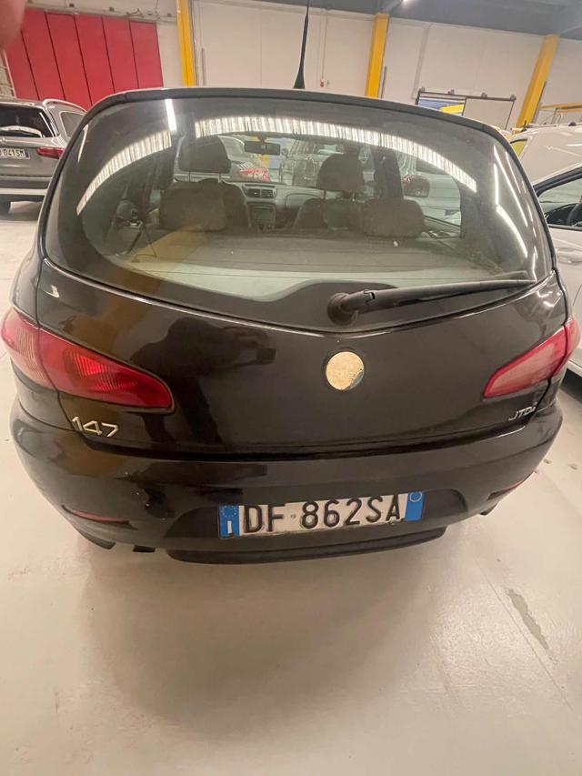 ALFA ROMEO 147 1.9 JTD (120) 5 porte Progression