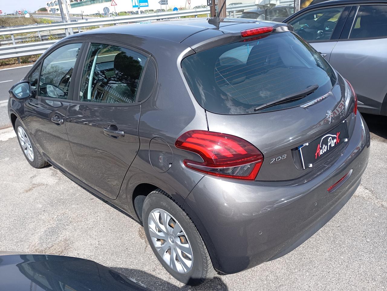 Peugeot 208 5P 1.2 PureTech 82CV Active