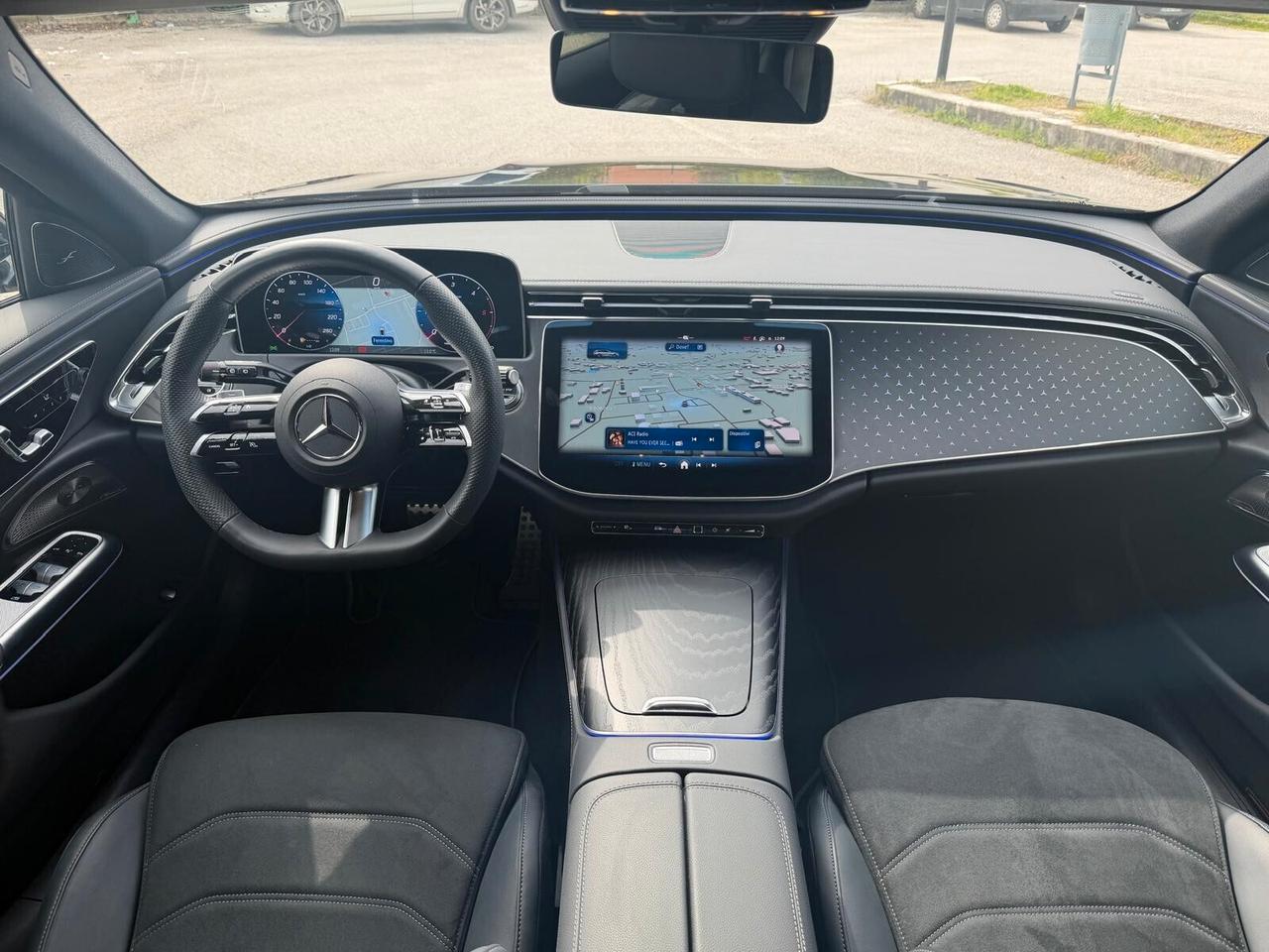 Mercedes-benz E 220 D/ MILD HYBRID/4MATIC/S.WAMG LINE/PREMIUM/CERCHI 19 AMG/IMPIANTO BURMUSTER/PACCHETTO LUCI !!