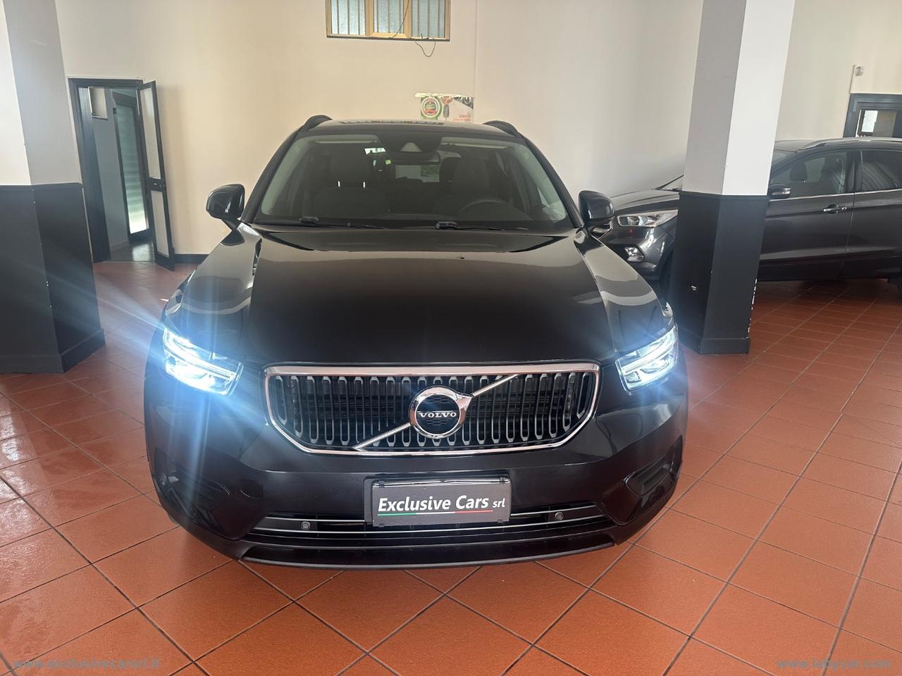 VOLVO XC40 D3 Business GANCIO TRAINO