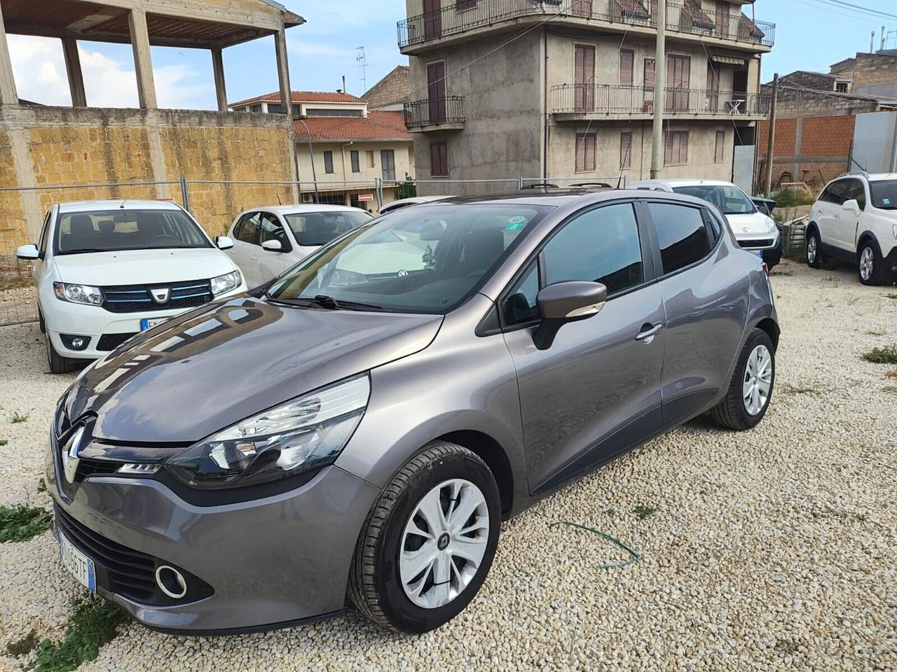 Renault Clio dCi 8V 75CV Start&Stop 5 adatta neopa