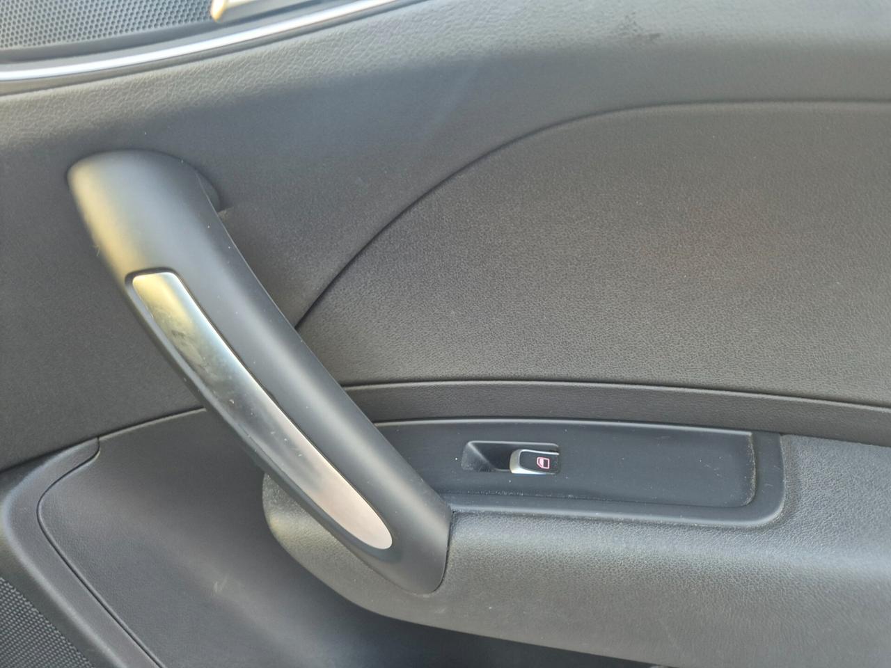 Audi A1 SPB 1.6 TDI 116 CV - OK NEOPATENTATI