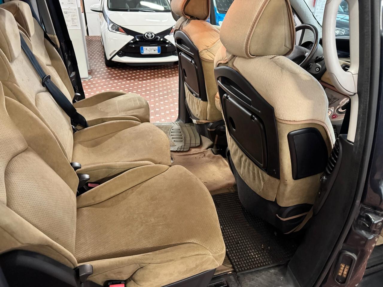 Lancia Phedra 2.2 JTD Emblema FAP - 7 Posti