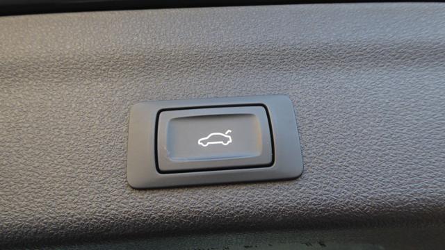 AUDI A6 Avant 40 2.0 TDI Quattro Ultra S-Tronic Business