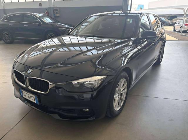 BMW 318 Serie 3 F31 2015 Touring 318d Touring Business Advantage auto