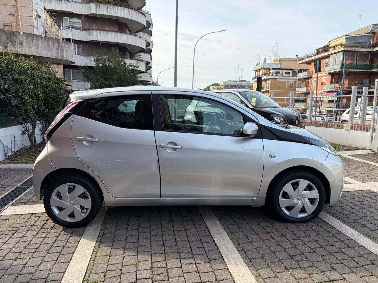 Toyota Aygo 1.0 VVT-i 5 porte - VENDUTA IL 26.1.2026 !!