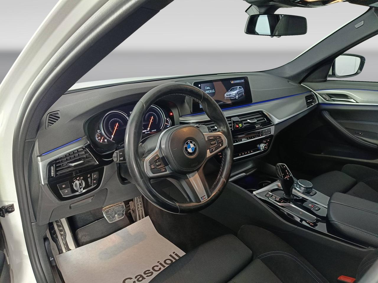 BMW Serie 5 G31 2017 Touring - 520d Touring xdrive Msport auto