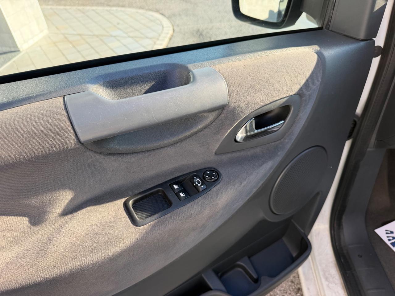 Fiat Scudo 2.0 MJT/130 PL Panorama Executive 8 posti