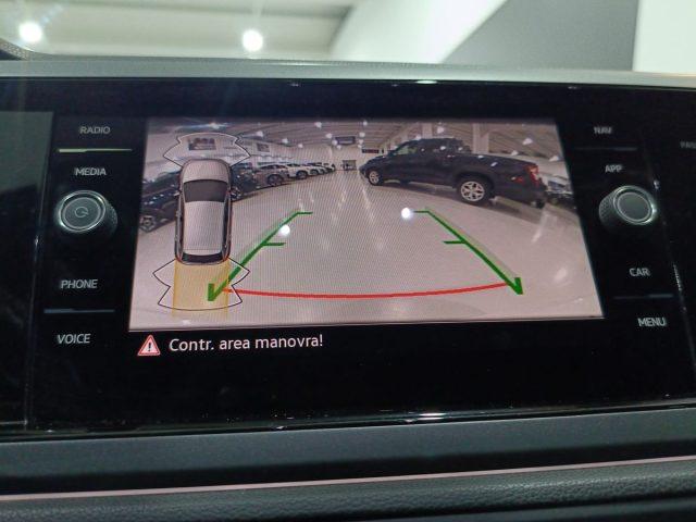 VOLKSWAGEN Polo 1.0 TSI R-Line