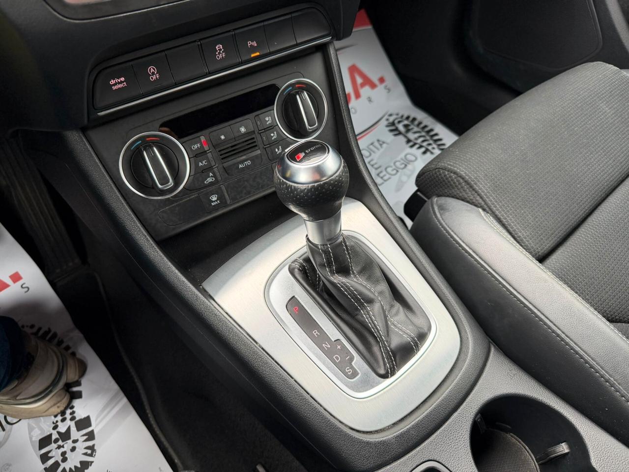 Audi Q3 2.0 TDI 120 CV S tronic Sport S-LINE