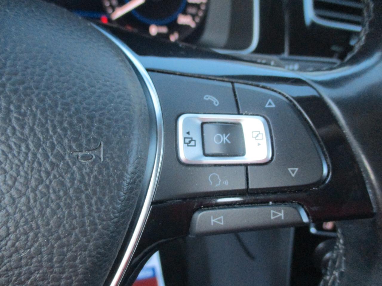 Volkswagen Golf 7.5 1.6 TDI 115 CV DSG 5p. Executive 2017