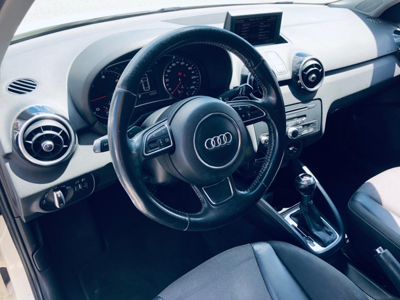 Audi A1 1.6 TDI 105 CV Attraction