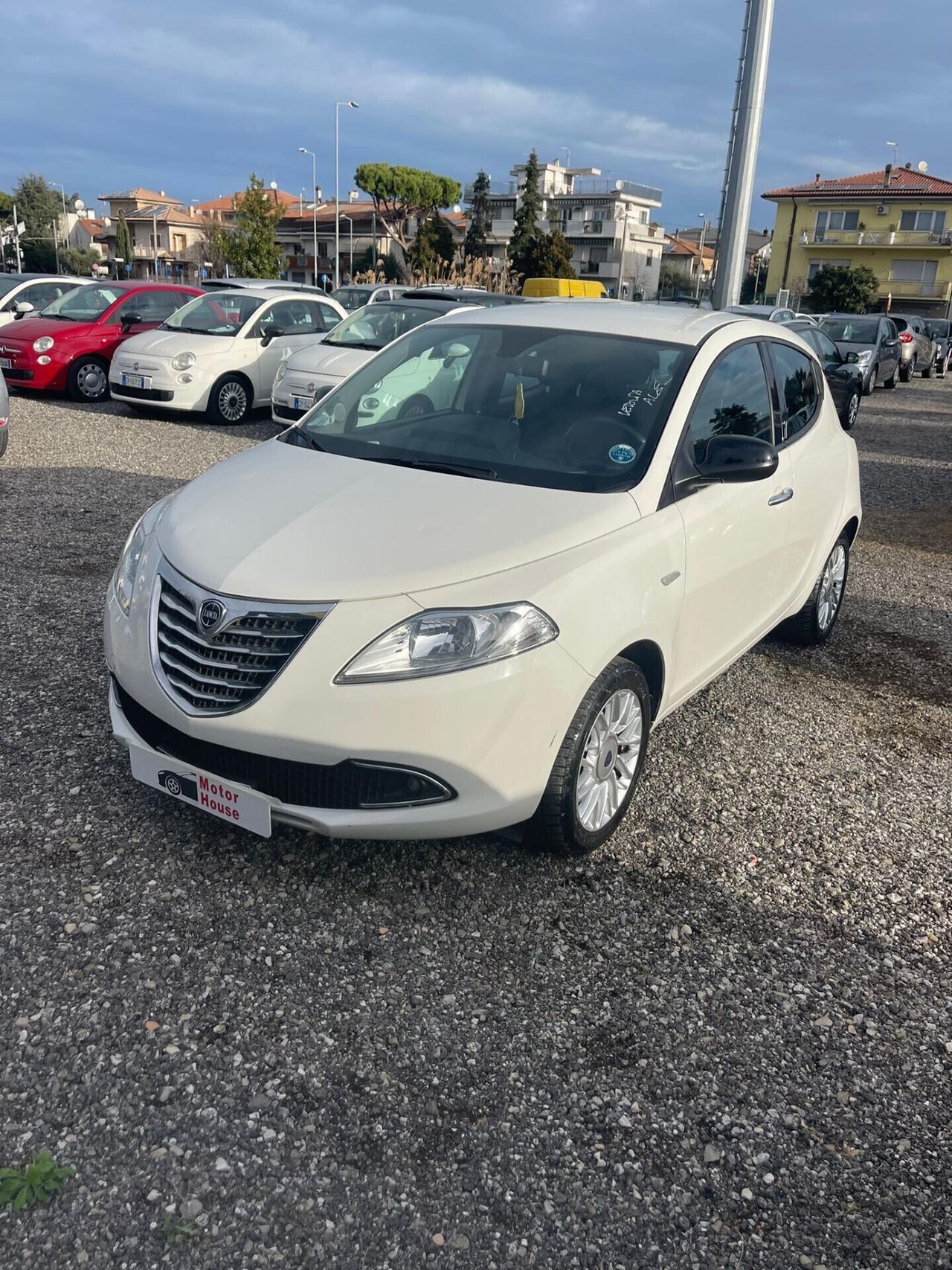 Lancia Ypsilon 1.3 MJT 16V 95 CV 5 porte S&S Gold