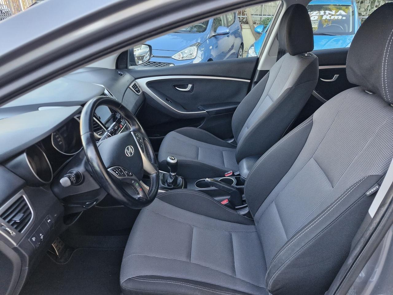HYUNDAI I30 1.6 CRDi128CV TAGLIANDATA HYUNDAI