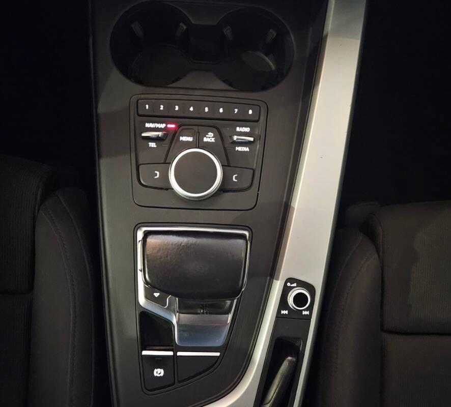 Audi A4 Allroad 3.0 tdi Business 218cv s-tronic