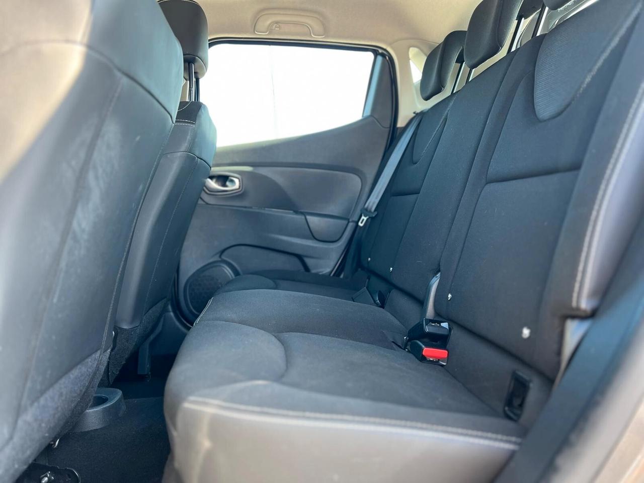 Renault Clio dCi 8V 75 CV Start&Stop 5 porte Energy Intens