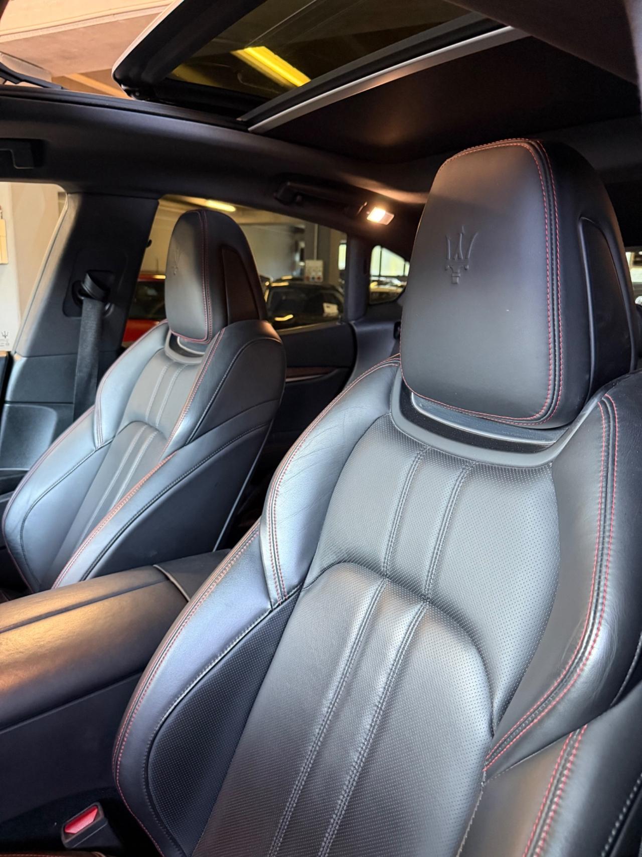 Maserati LEVANTE V6 AWD GRANDSPORT TETTO PELLE