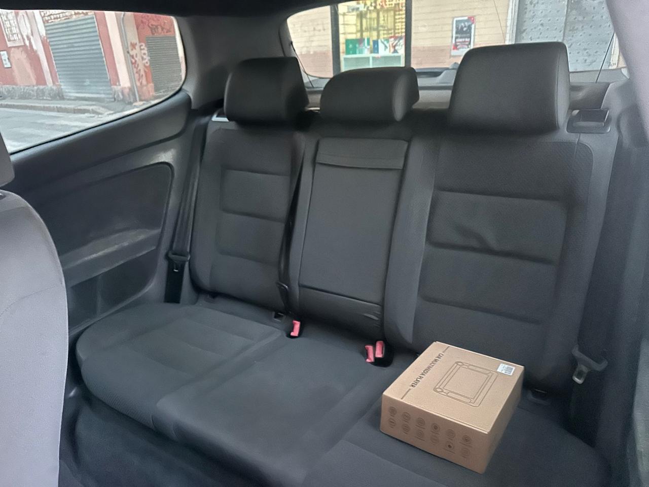 Volkswagen Golf 1.6 16V FSI 5p. Comfortline