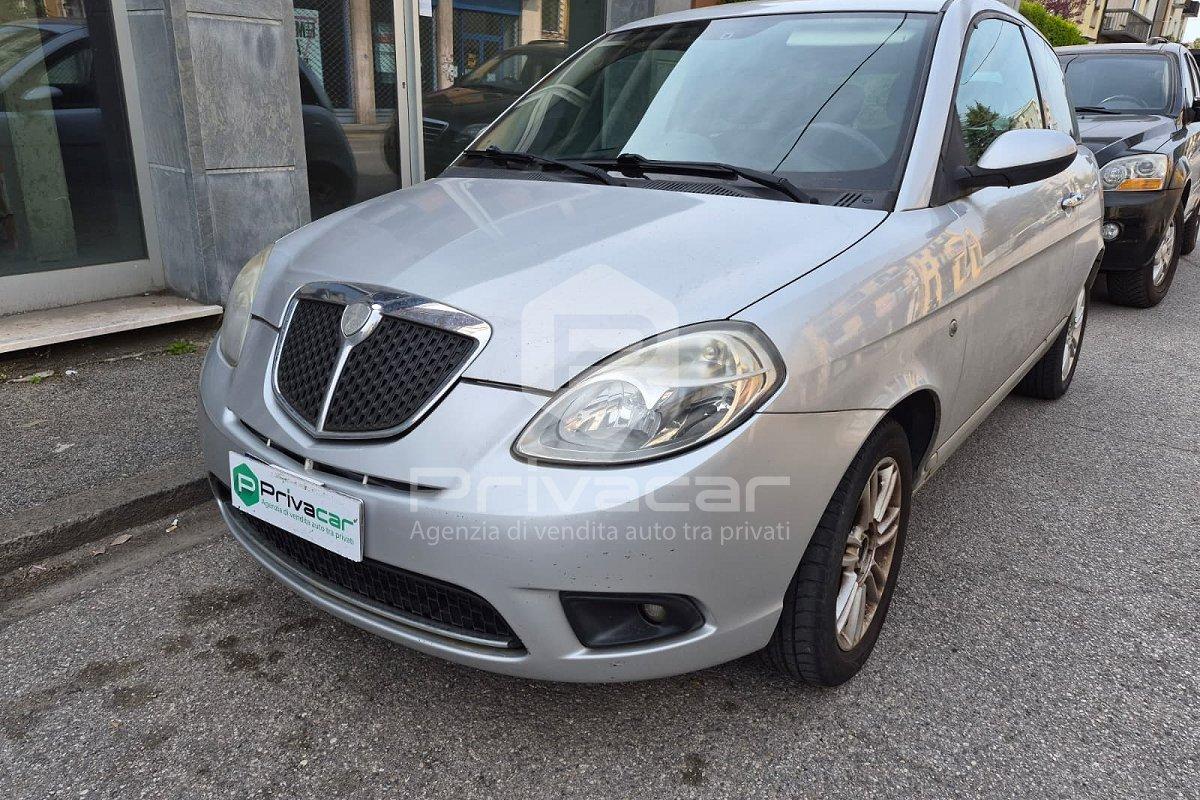 LANCIA Ypsilon 1.4 Oro