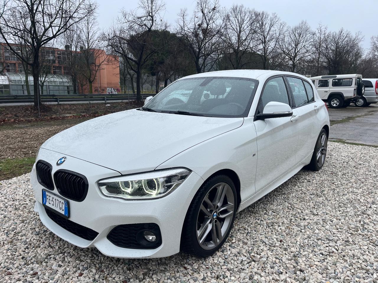 Bmw 118 118d 5p. Msport