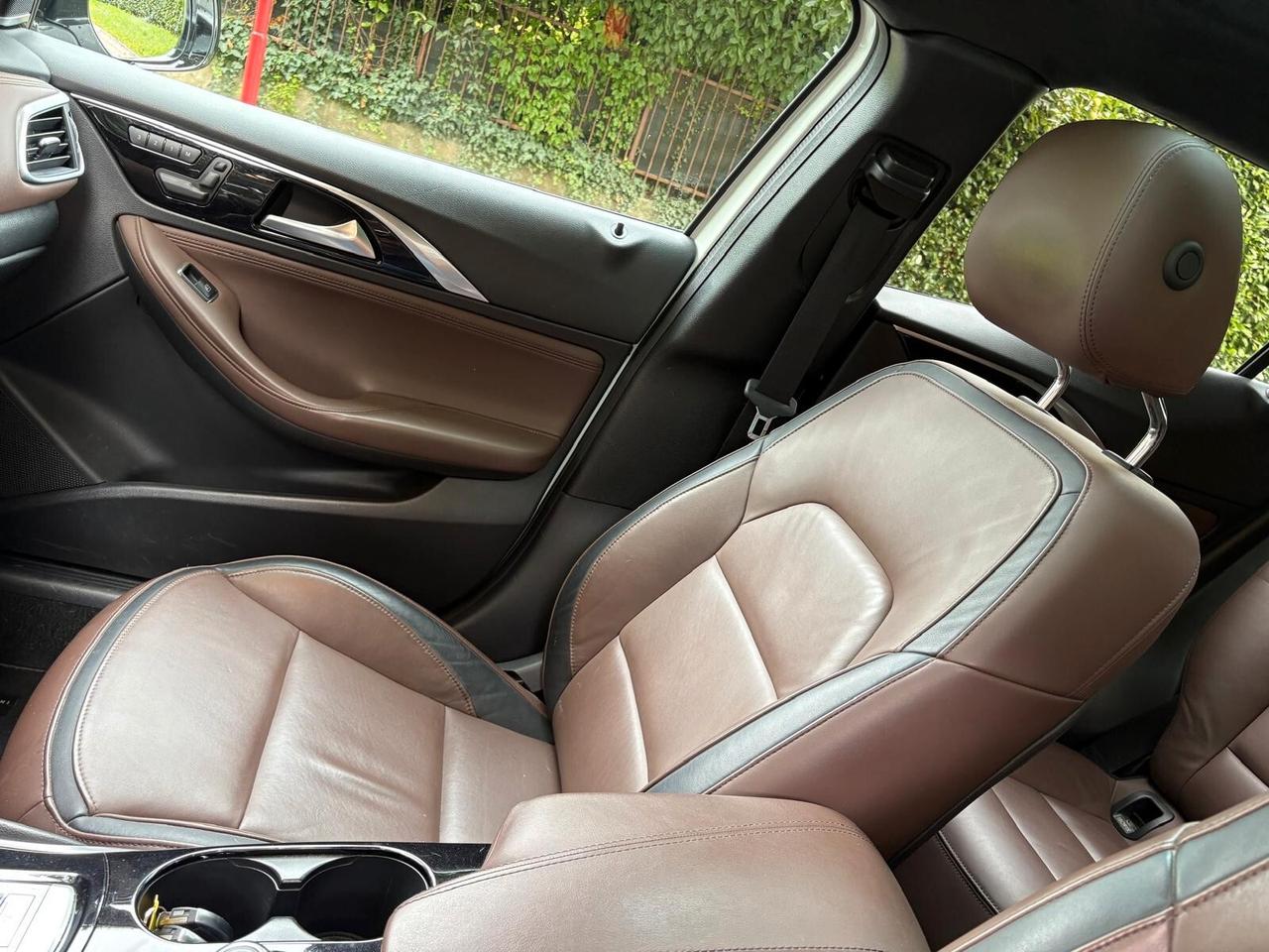 Infiniti QX30 2.0 turbo DCT AWD Luxe Tech