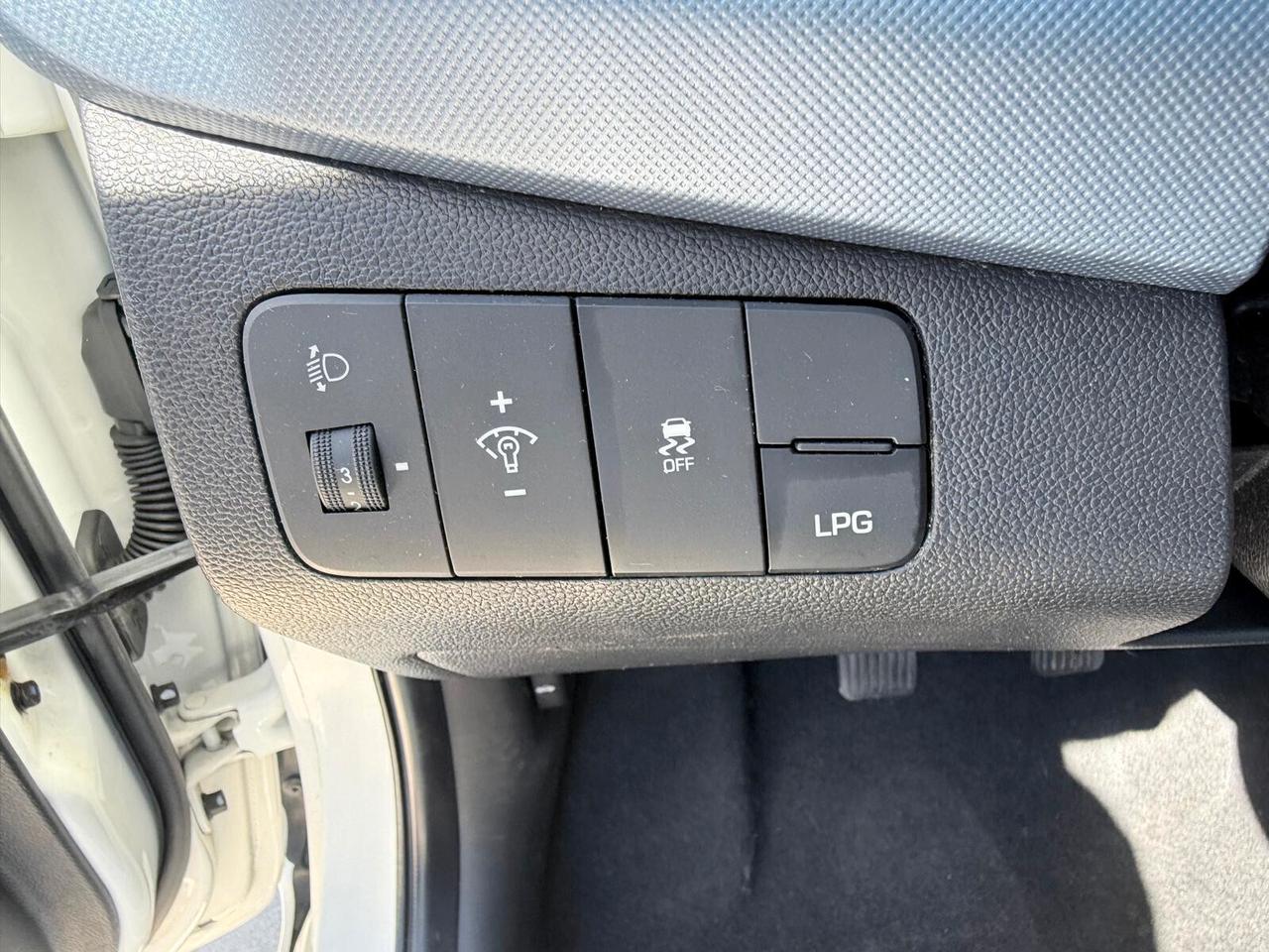 Hyundai i10 1.0 LPGI Econext Sound Edition