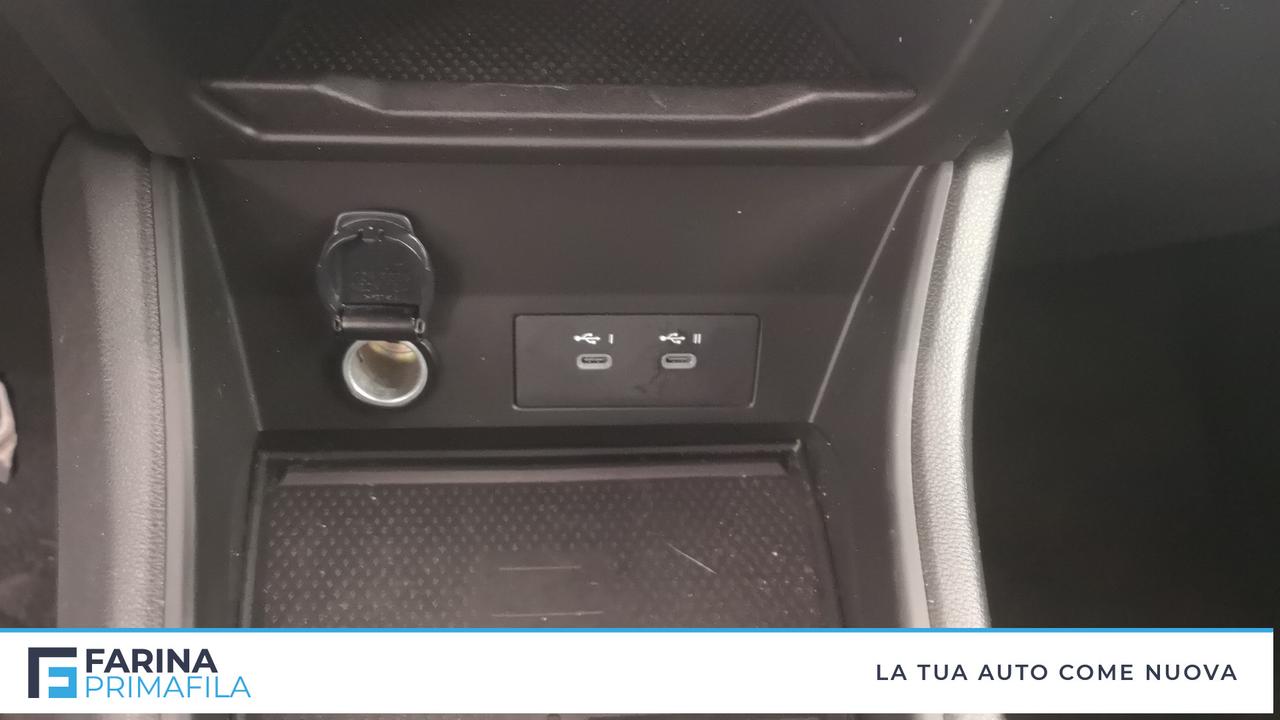 RENAULT Captur II 2024 - Captur 1.0 tce Techno 90cv