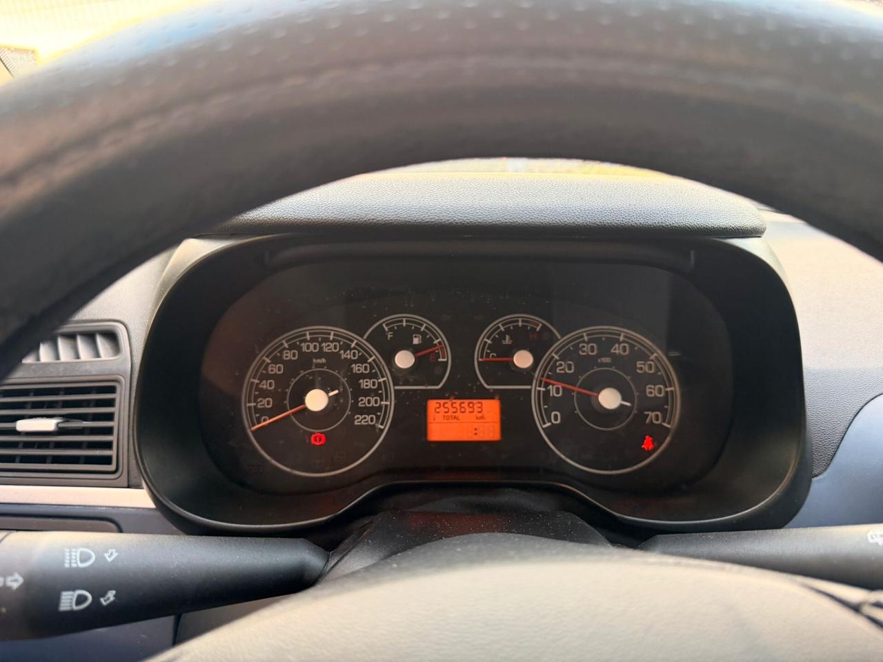 Fiat Punto 1.2 Benzina /GPL