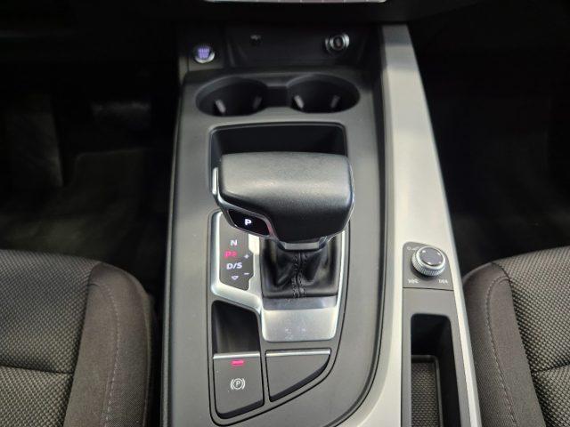 AUDI A4 Avant 35 TDI S tronic Business - Carplay - Sensori