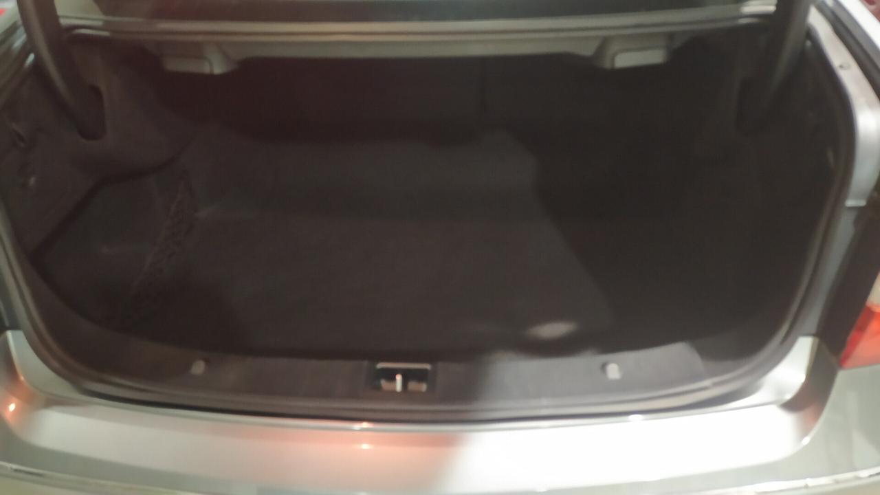 Mercedes-benz E 250 CGI BlueEFFICIENCY Executive GPL