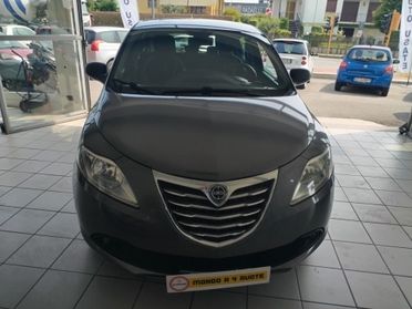 Lancia Ypsilon 1.2 69 CV 5 porte Silver
