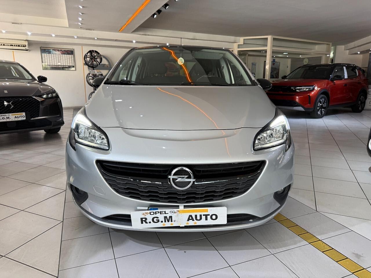 Opel Corsa 1.4 5 porte Innovation KM 81826