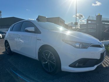 Toyota Auris 1.8 Hybrid Lounge