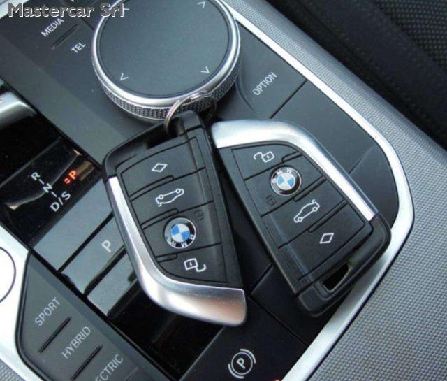 BMW 320 Serie 3 G21 2022 Touring 320e Touring auto - GT486