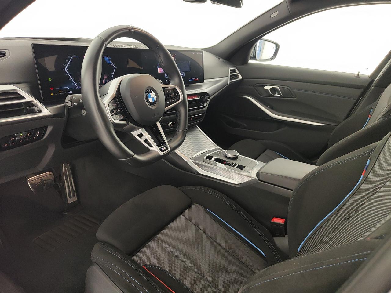 BMW 320d Touring mhev 48V xdrive MSport auto