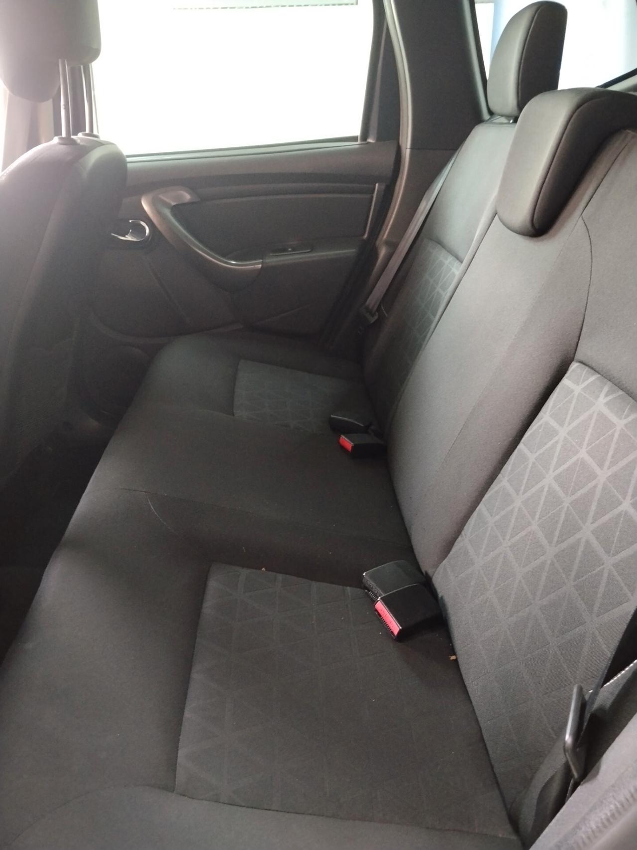 Dacia Duster 1.5 diesel 2016 CON GARANZIA