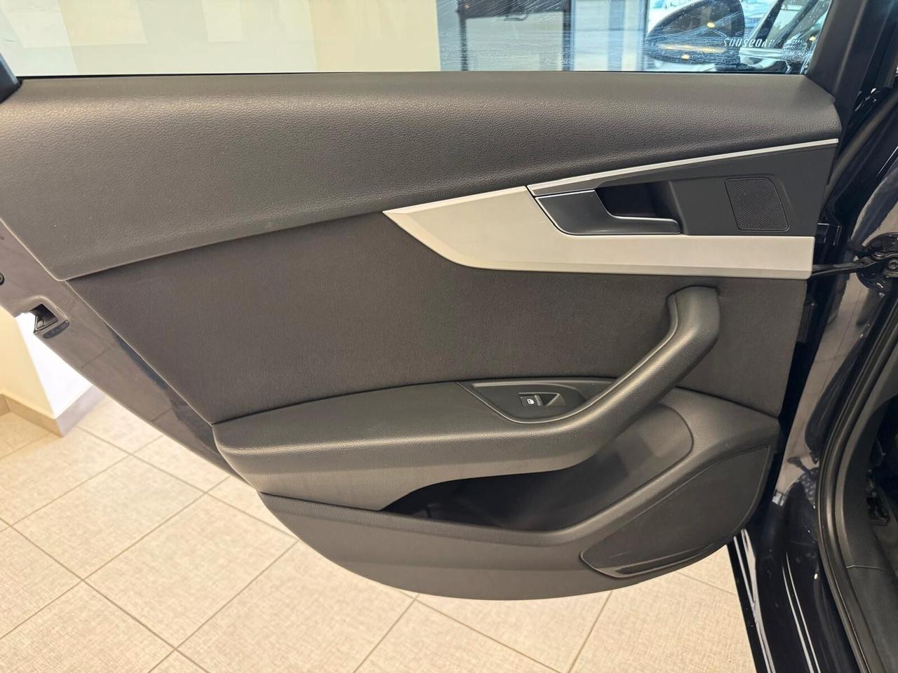 Audi A4 2.0 TDI 150 CV manuale