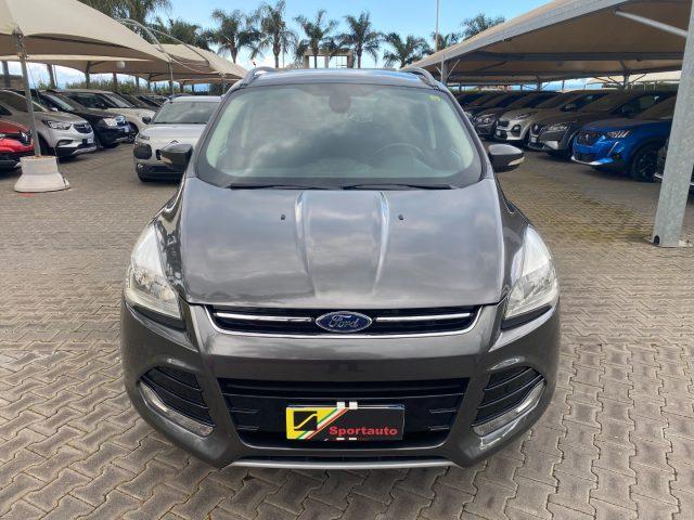 FORD Kuga 2.0 TDCI 150 CV 4WD Powershift Titanium