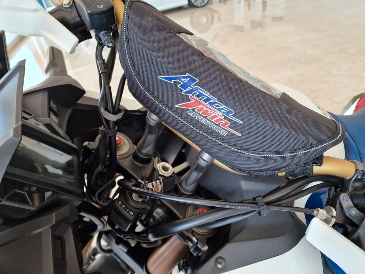 Honda CRF 1000 Africa Twin 30th ADV Tricolor Trav. Ed.