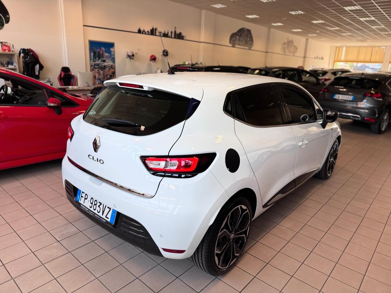 Renault Clio dCi 8V 90 CV Start&Stop 5 porte Energy Duel2
